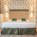 Santa Cruz Hotel Onís