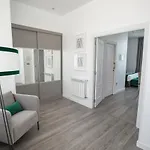 Hotel Santa Cruz 3*