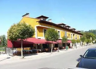 Santa Cruz 3*