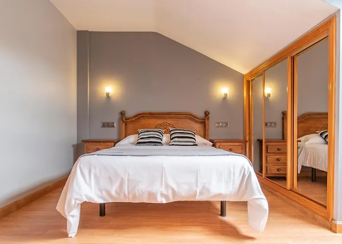 Santa Cruz Hotel Onís