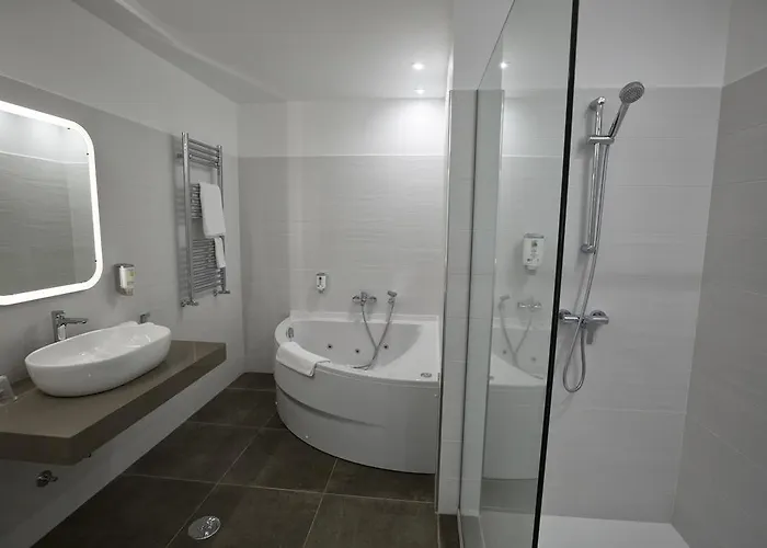 Hotel Santa Cruz Onís